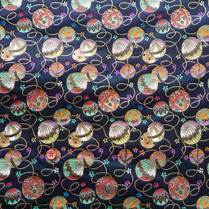 金襴　鞠