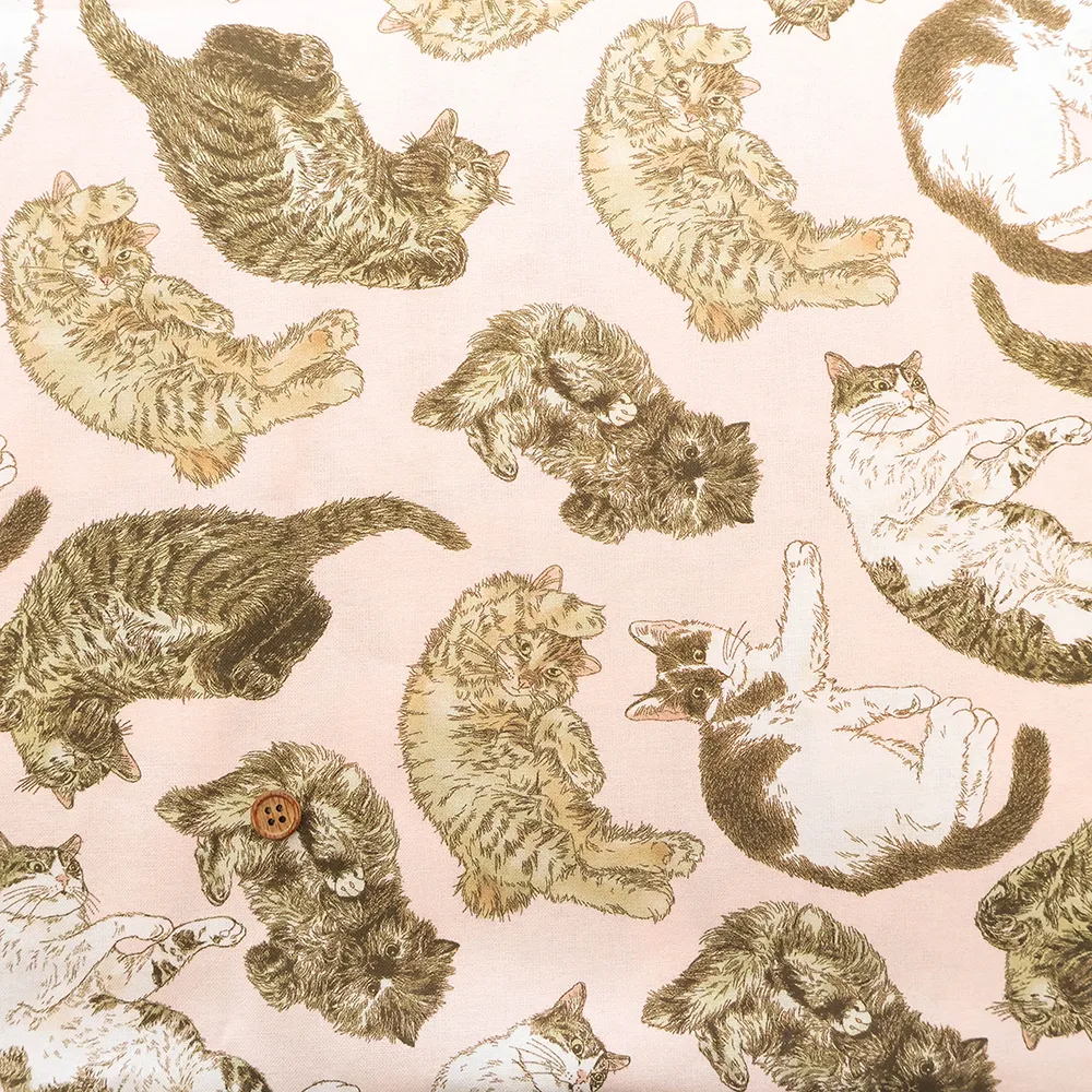 コットンシーチングインクジェットプリント生地　365 Cat Art　どこも猫だらけ