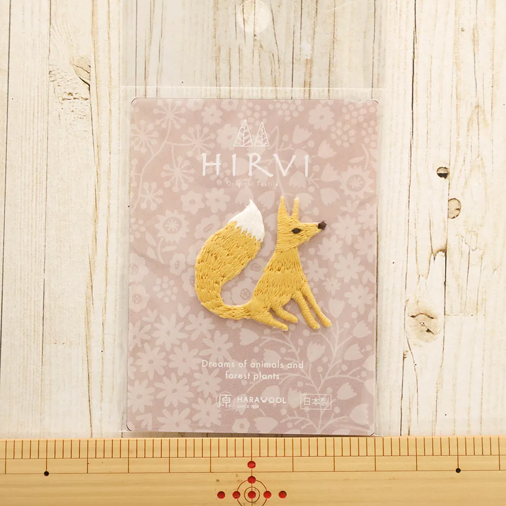 2wayワッペン　HIRVI　おすましキツネ
