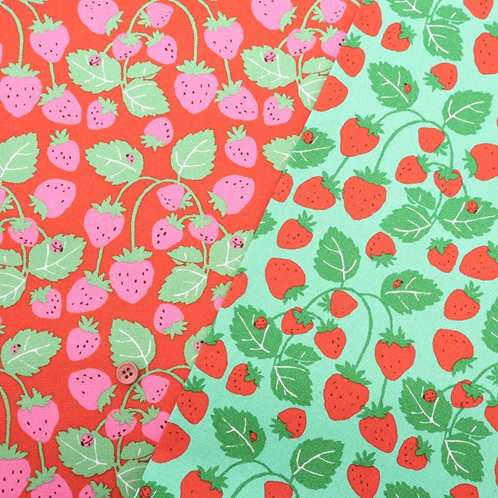 コットンオックスプリント生地 いちご畑