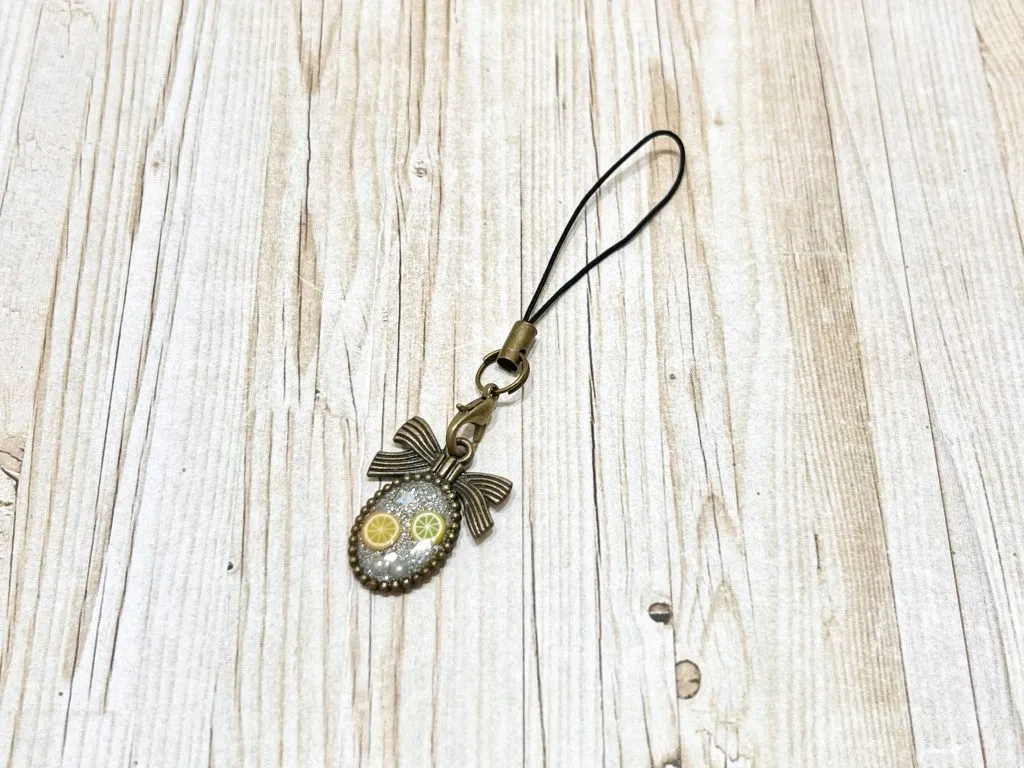 日本画絵具アクセサリー nio