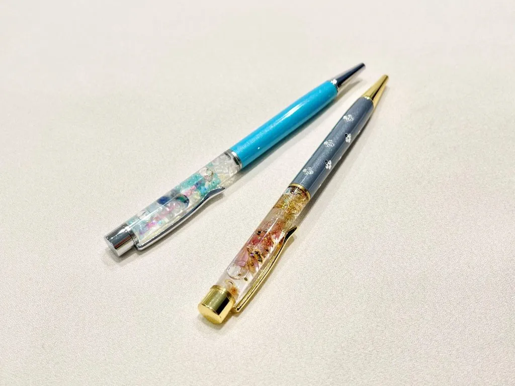 ハーバリウムボールペンをつくろう