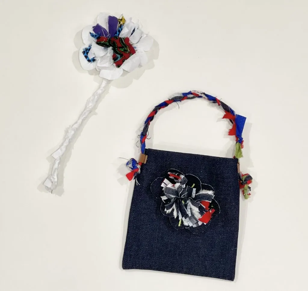 ①布でお花ステッキをつくろう（高学年用） ②お花ブローチやタッセルをつけたデニムバッグをつくろう（高学年用）