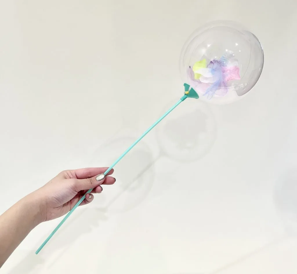 羽根と花びらを使ってクリアバルーンをつくろう（高学年用）
