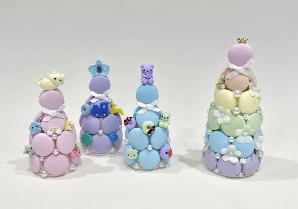 ①スイーツデコでマカロンタワーをつくろう（高学年用） ②スイーツデコでレインボーマカロンタワーをつくろう（高学年用）